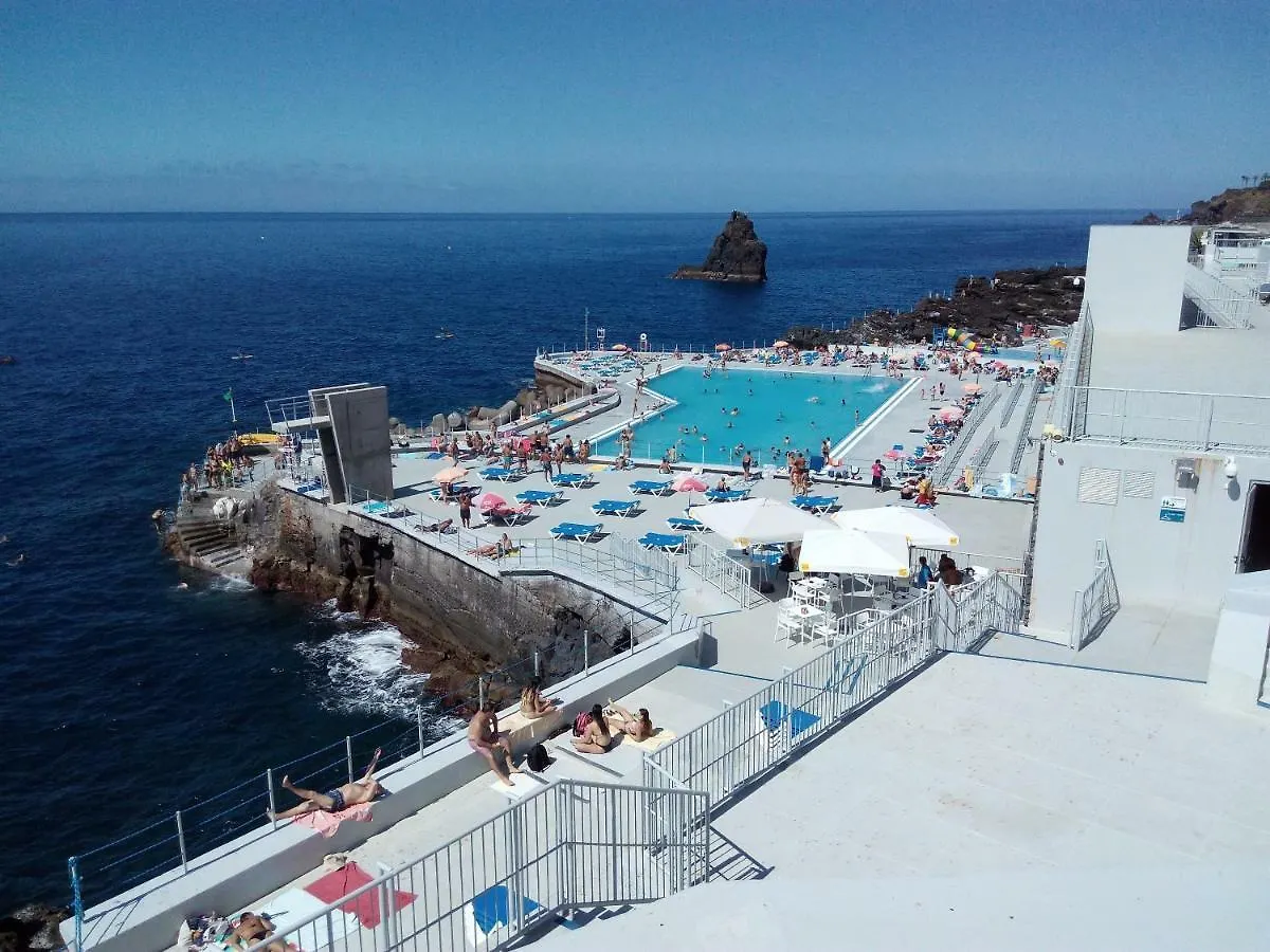 Apartamentos América - Blue Sea II Funchal  Portugal